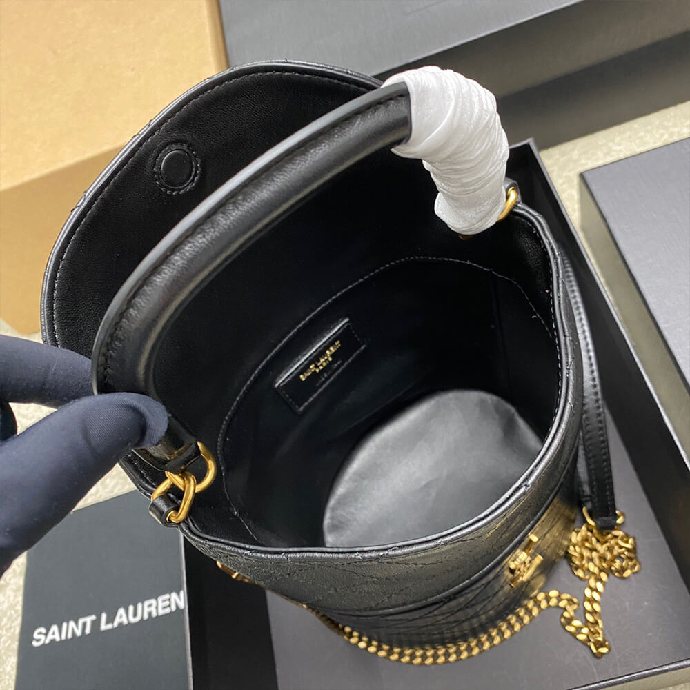 Y51 GABY BUCKET BAG IN LAMBSKIN