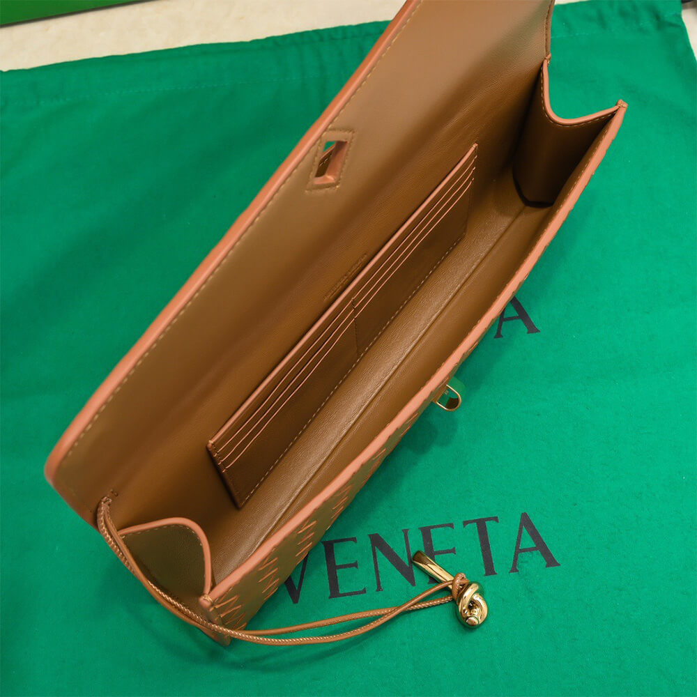 B0tt*ga Ven*ta Andiamo Clutch(HIGH-END GRADE)