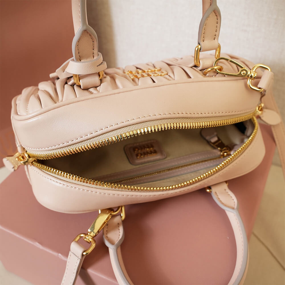 M1um1u Medium Arcadie matelasse nappa Bag(HIGH-END GRADE)