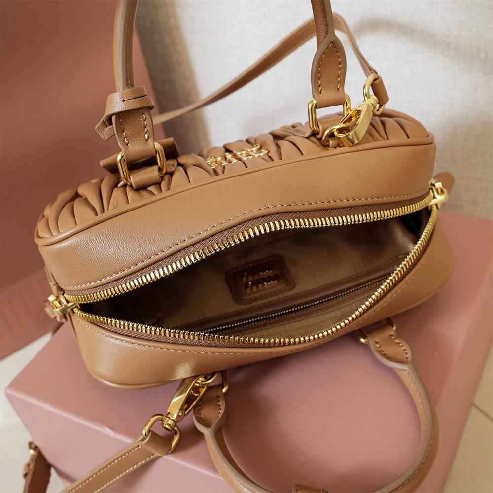 M1um1u Medium Arcadie matelasse nappa Bag(HIGH-END GRADE)