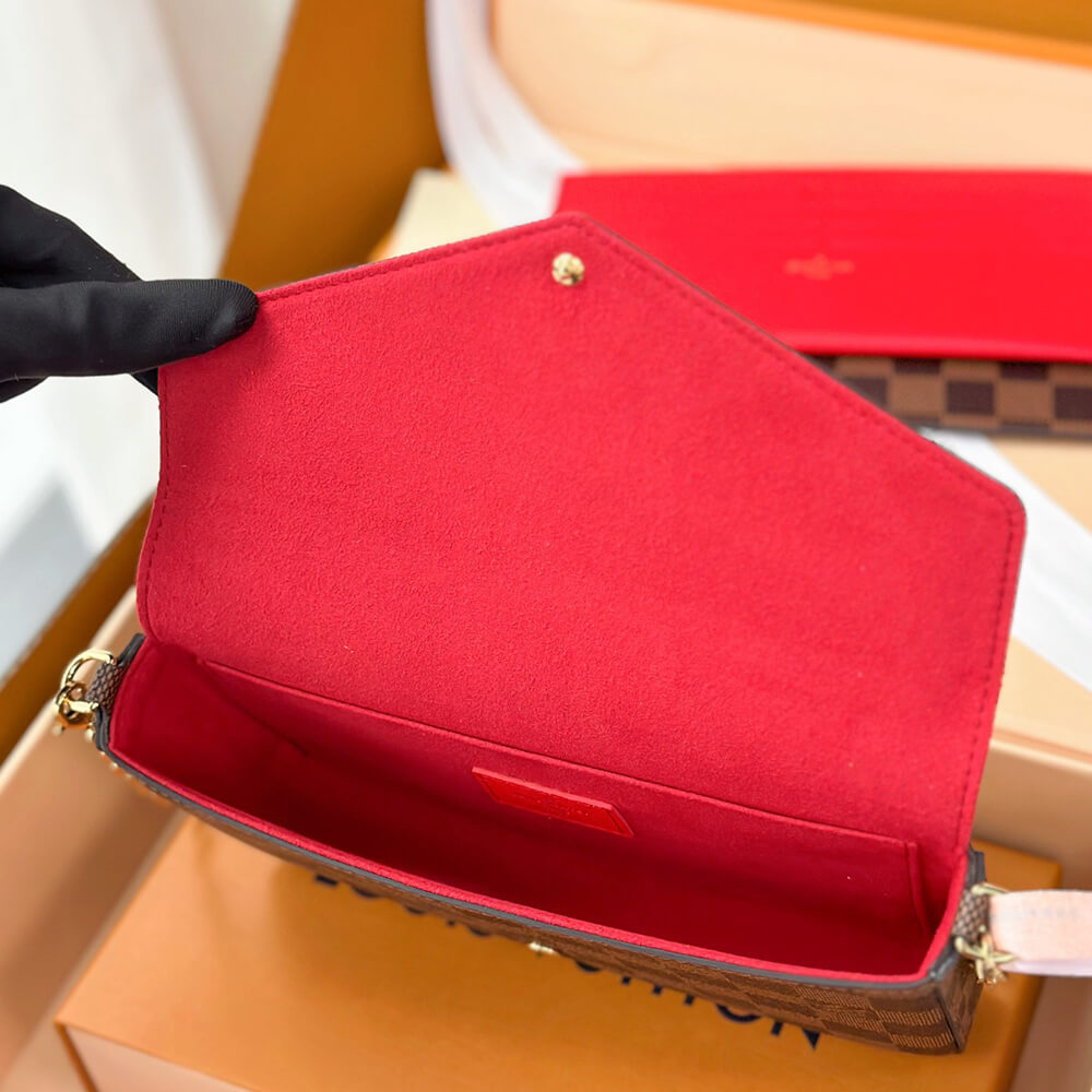 LV Pochette F??licie