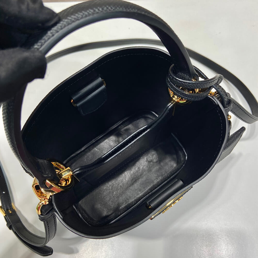 Pra*a Panier Saffiano Leather Mini Bag(high-end grade)