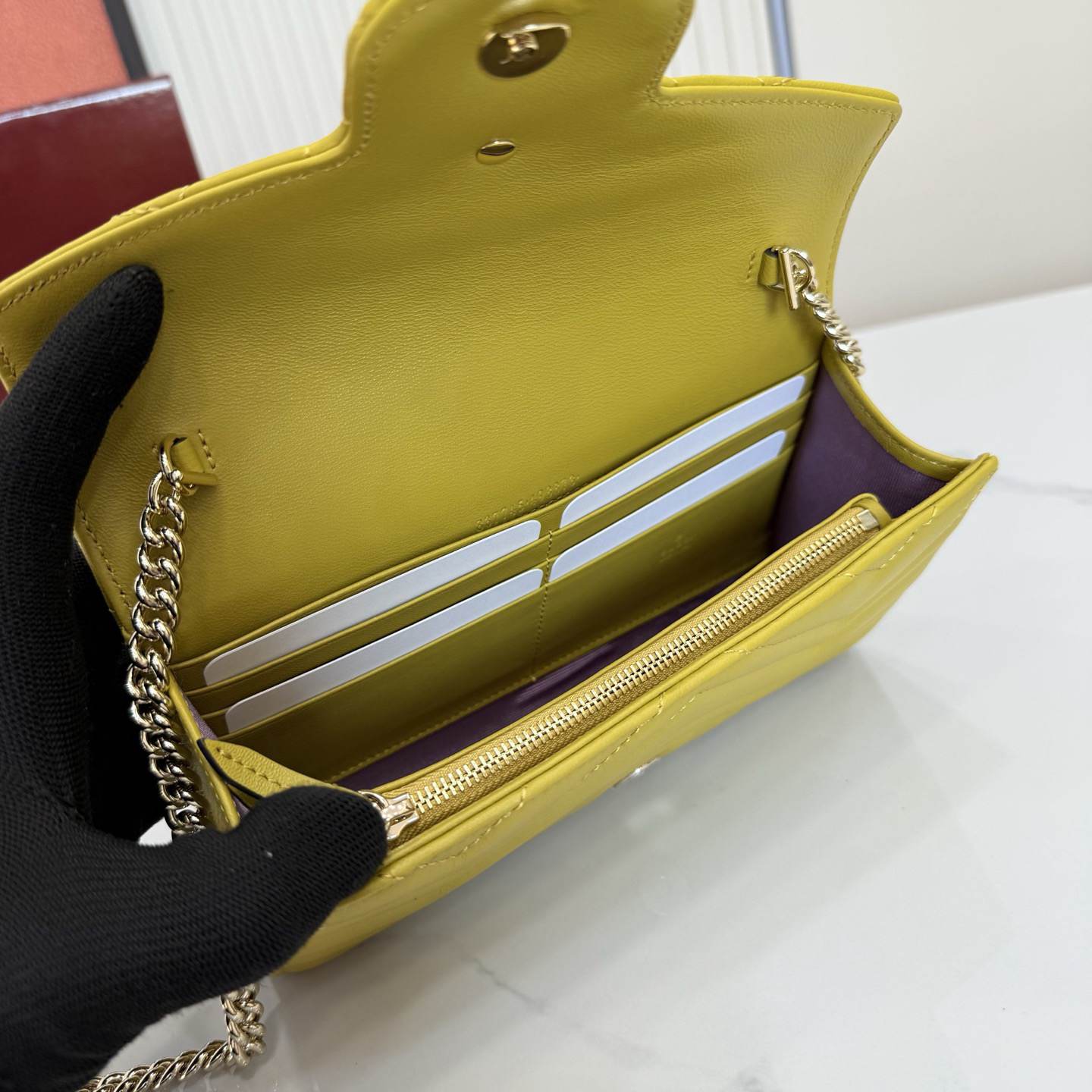 GG Marmont Chain Wallet