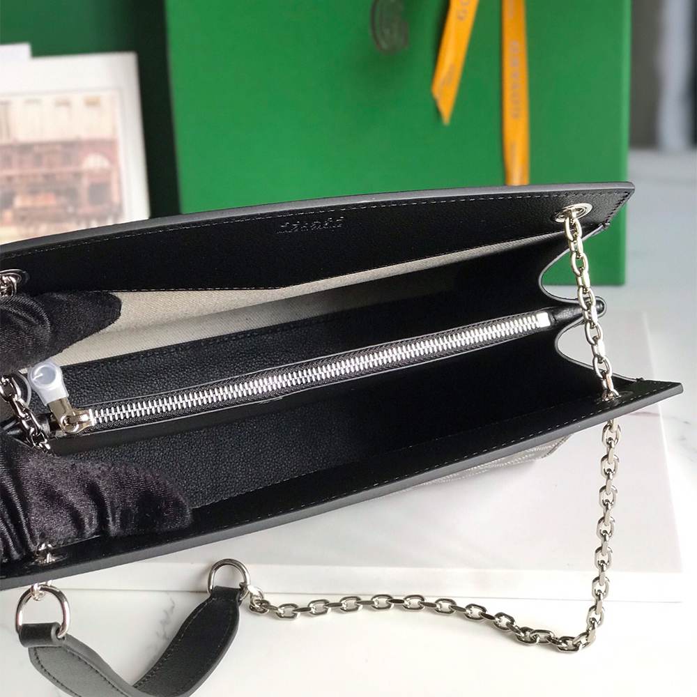 G09ard Structured Roulette PM Bag