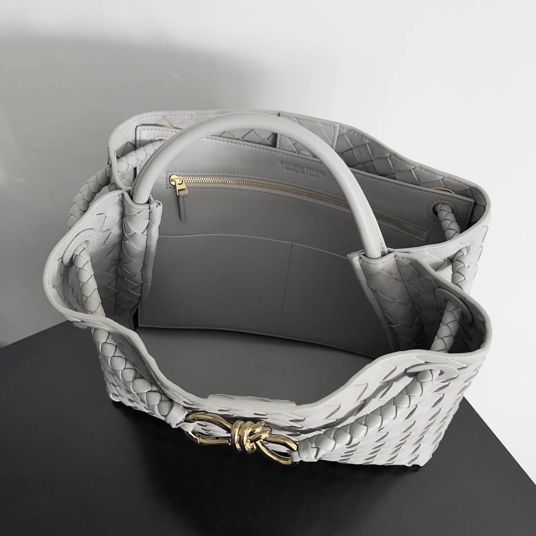 B0tt*ga Ven*ta Medium Andiamo(HIGH-END GRADE)