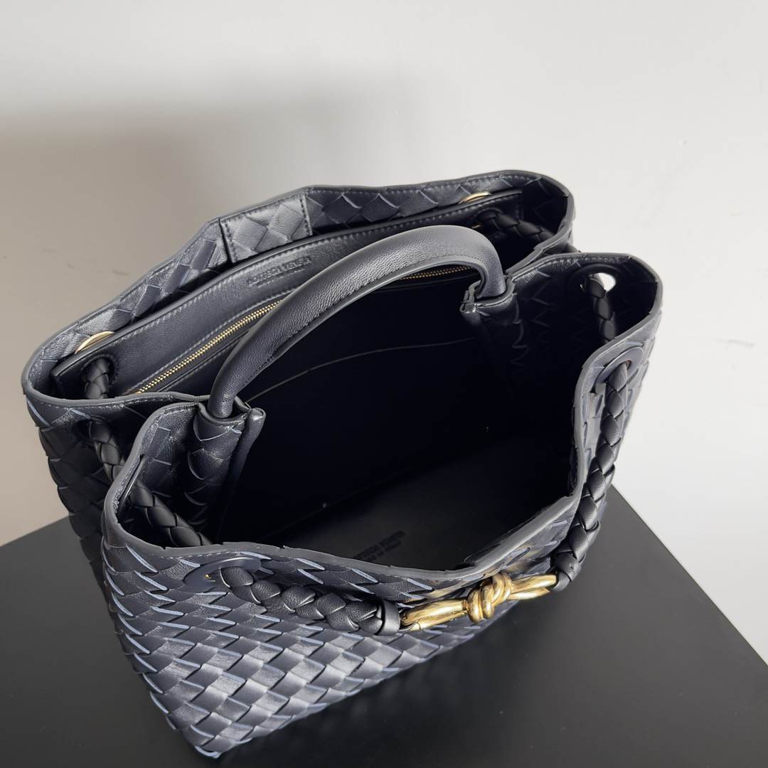 B0tt*ga Ven*ta Medium Andiamo(HIGH-END GRADE)
