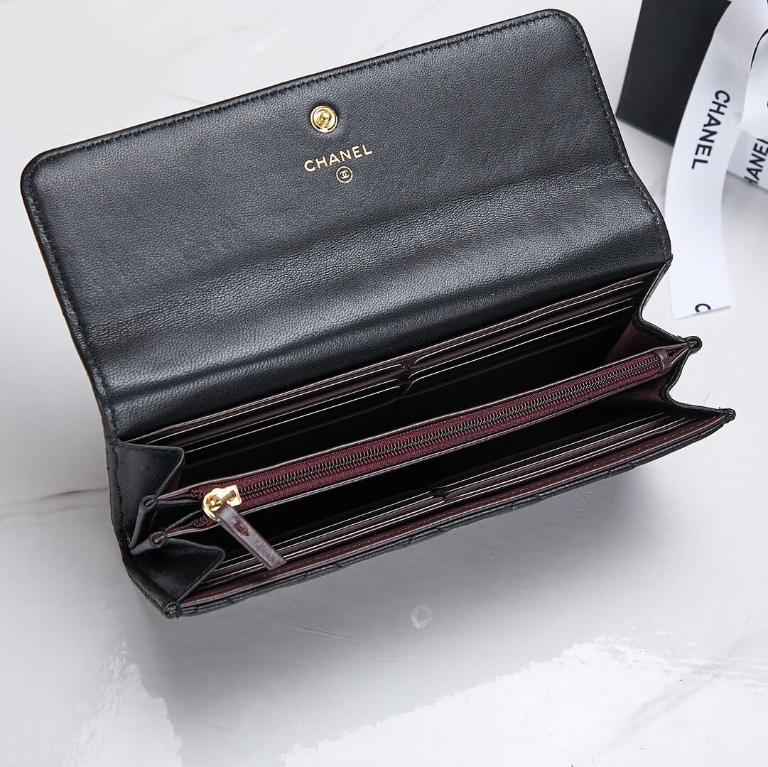 Ch**el classic long wallet
