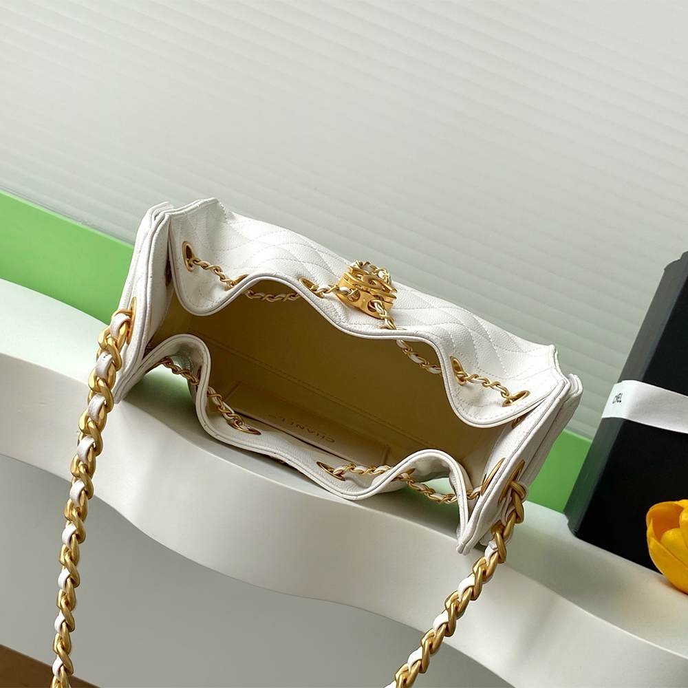 Ch**el 25 Mini Handbag(HIGH-END GRADE)