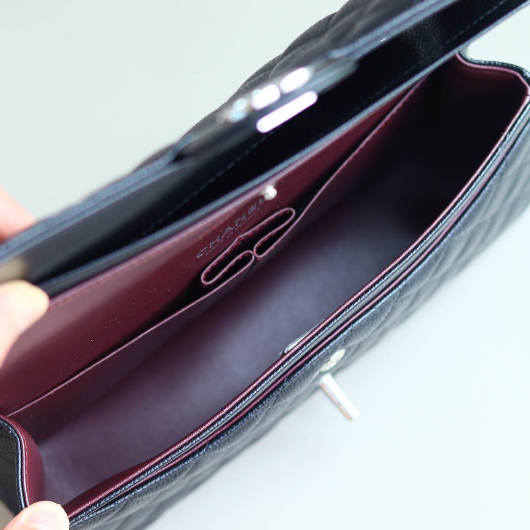 Ch**el Medium Flap Handbag(HIGH-END GRADE)