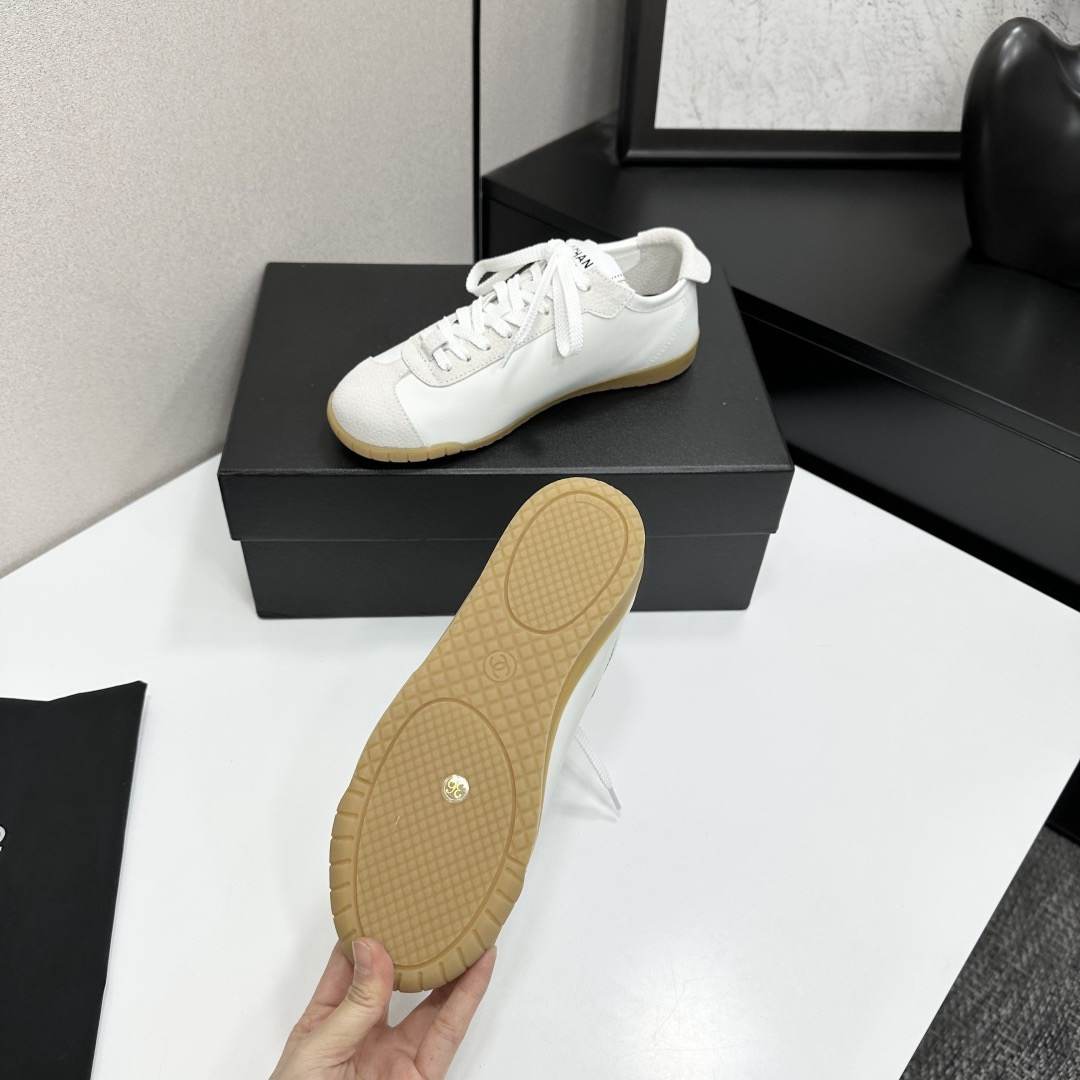 Ch**el Sneakers