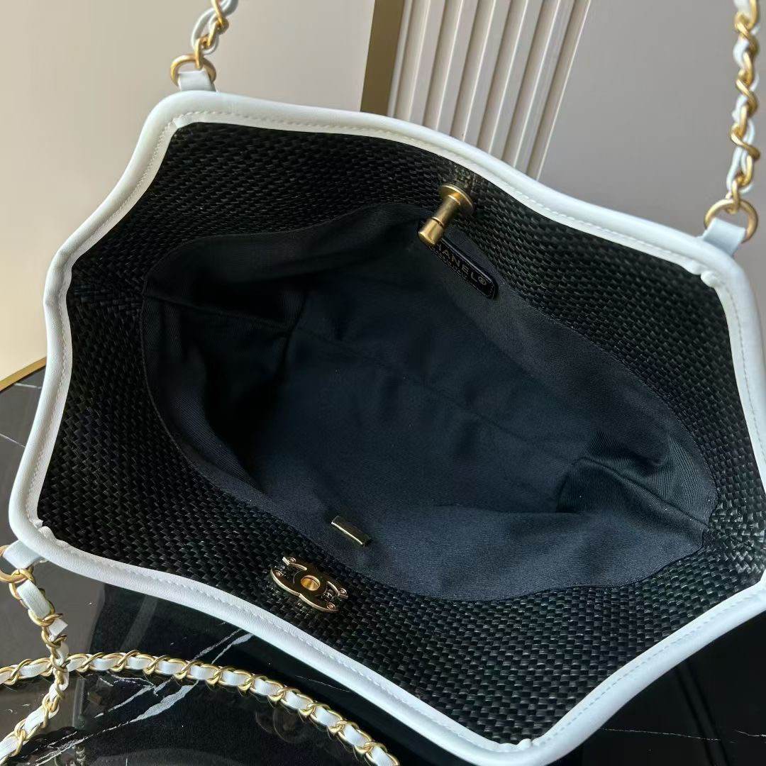 Ch**el Small shopping bag(HIGH-END GRADE)