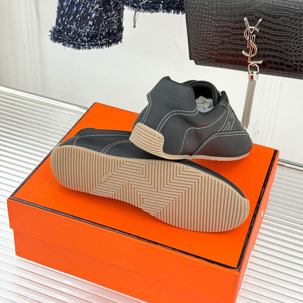 H**me5 Oasis sandal