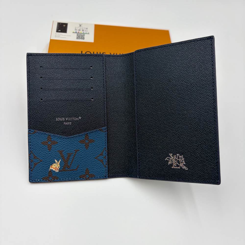 LV Passport Cover