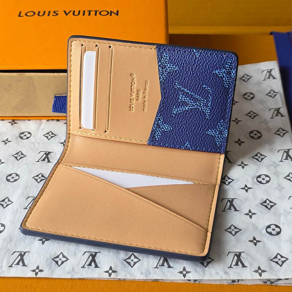 LV Pocket Organizer