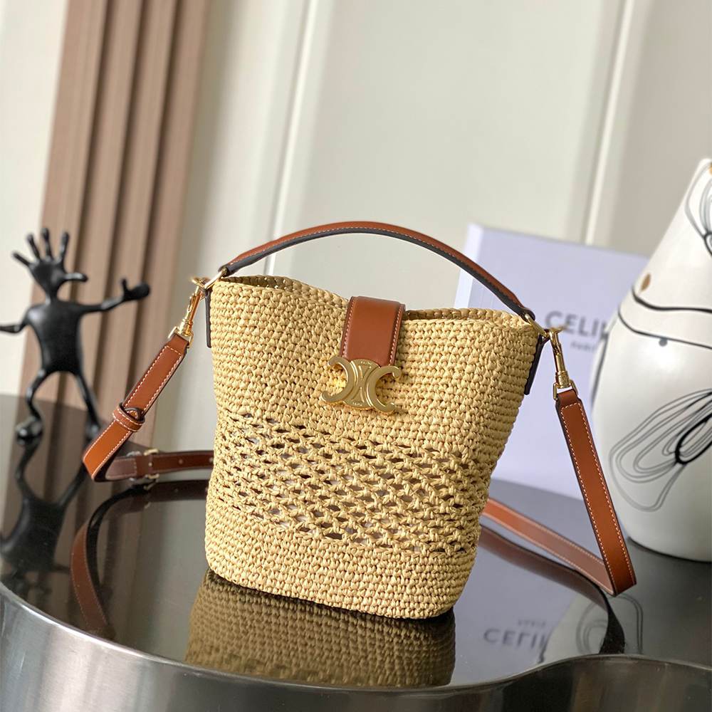 Ce1i*e MEDIUM L0visE BUCKET IN RAFFIA AND CALFSKIN(HIGH-END GRADE)