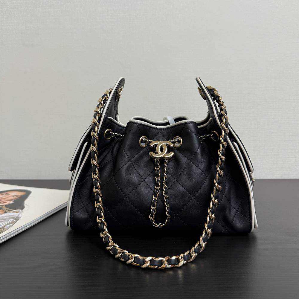 Ch**el 25 Mini Handbag(HIGH-END GRADE)