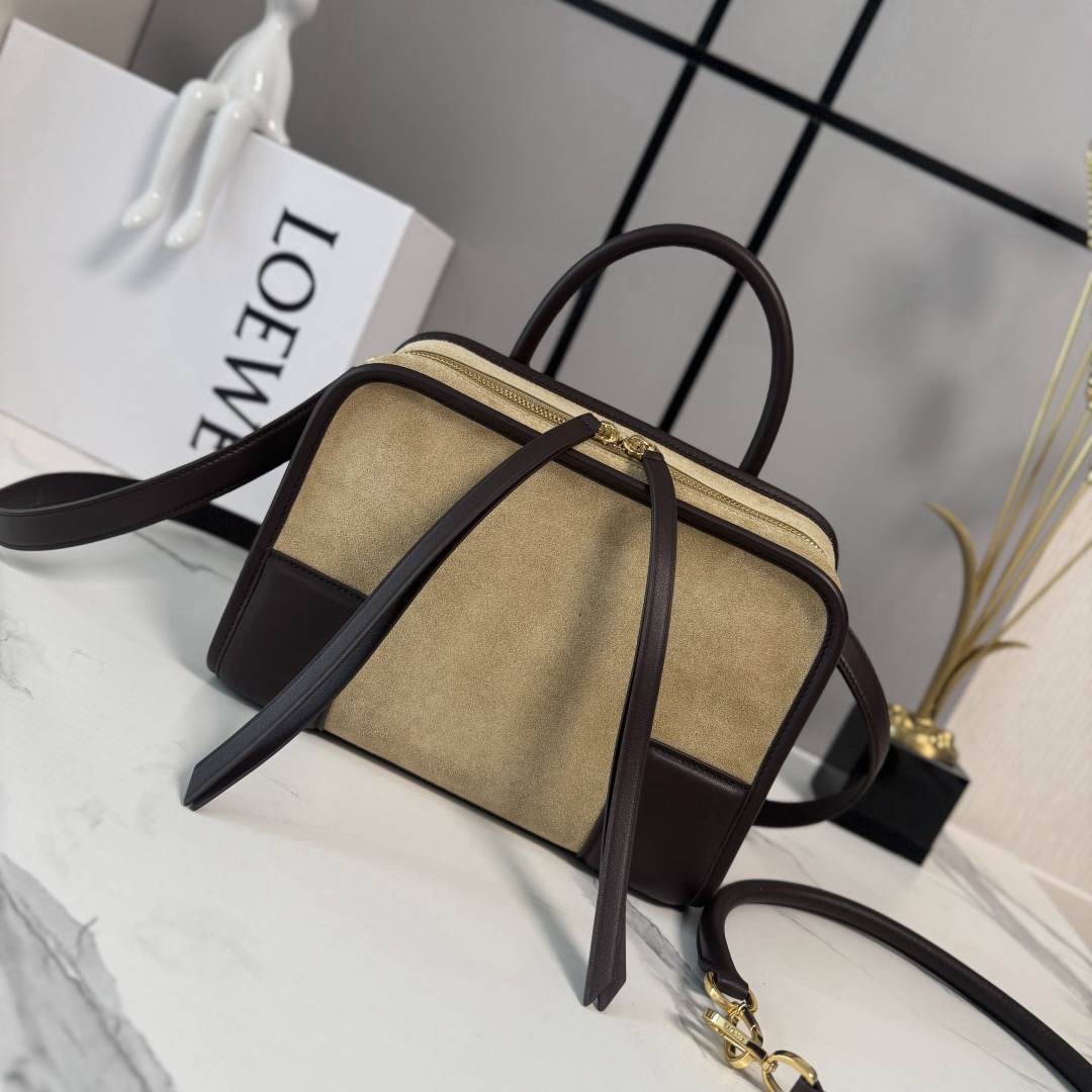 L0ew* Small Amazona 180 bag in soft calfskin(HIGH-END GRADE)