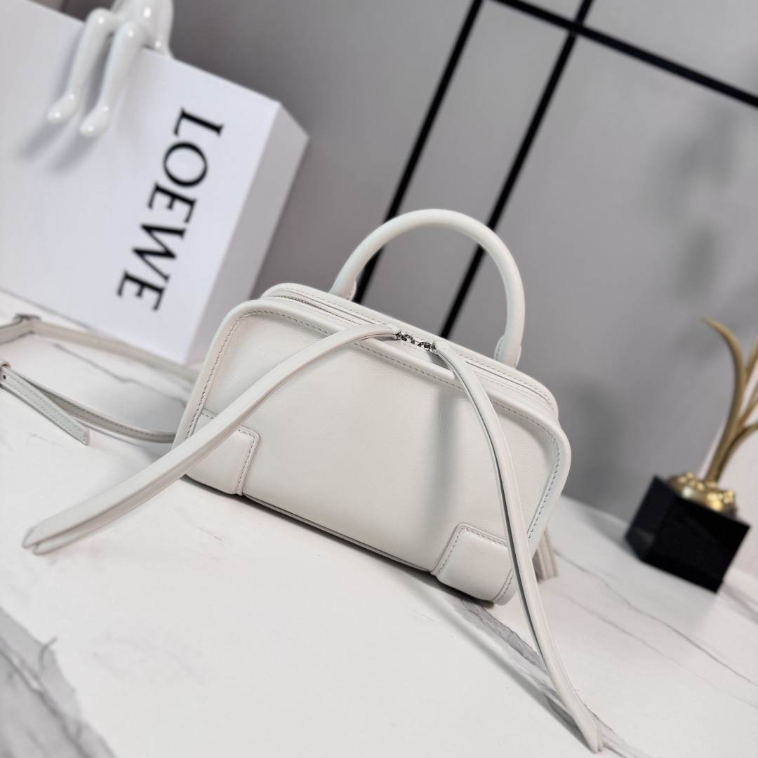 L0ew* Mini Amazona 180 bag in soft calfskin(HIGH-END GRADE)