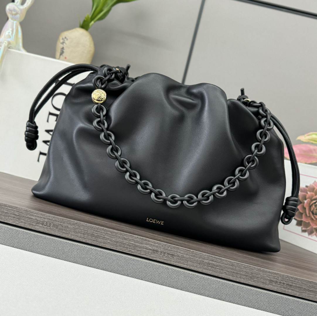 L0ew* Large Flamenco purse in mellow nappa lambskin(HIGH-END GRADE)
