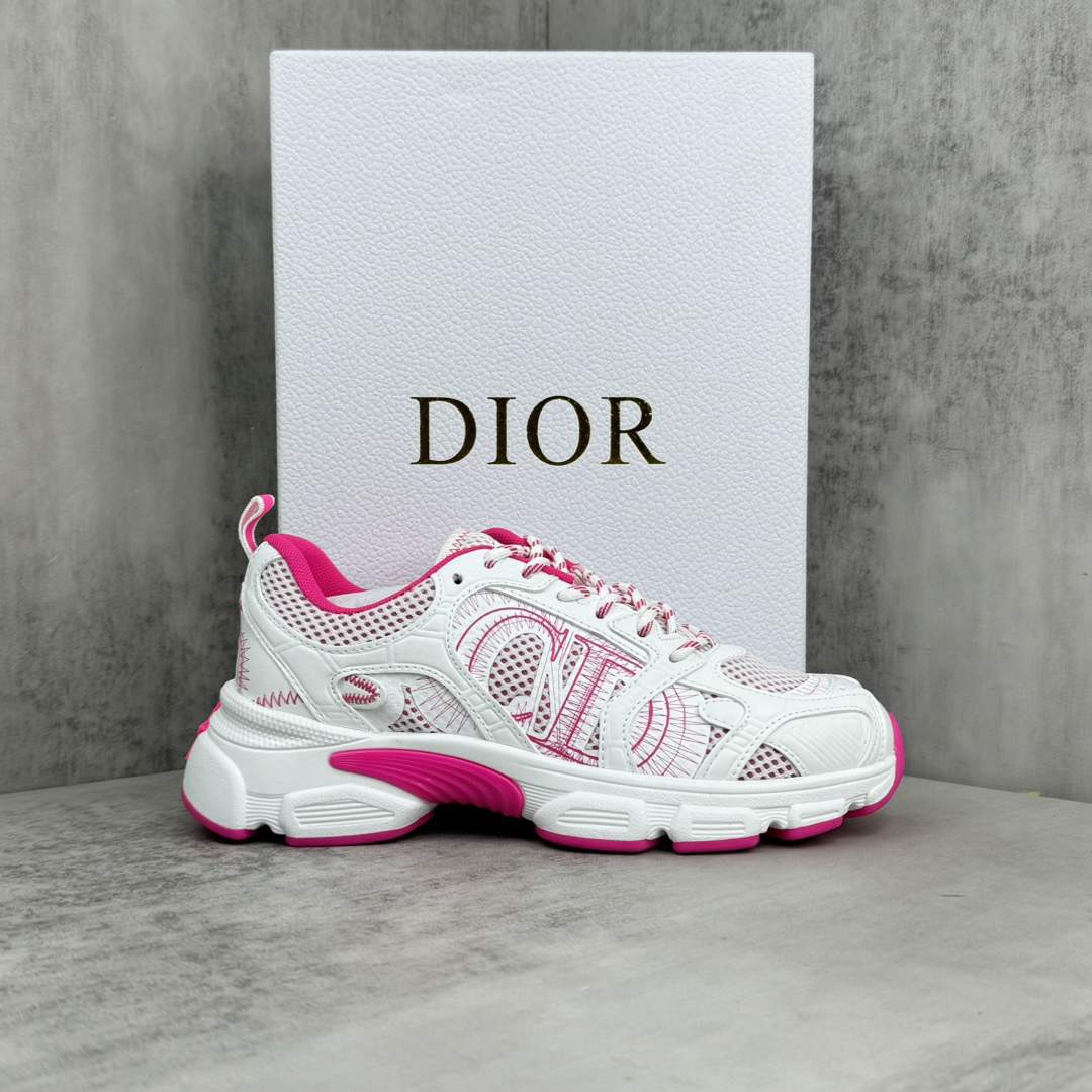 D10r Chrono Sneaker
