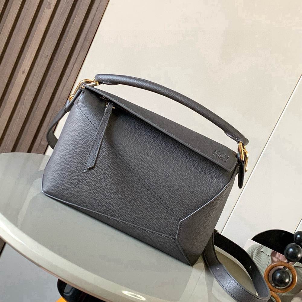 L0ew* Small Puzzle Edge bag in soft grained calfskin(HIGH-END GRADE)