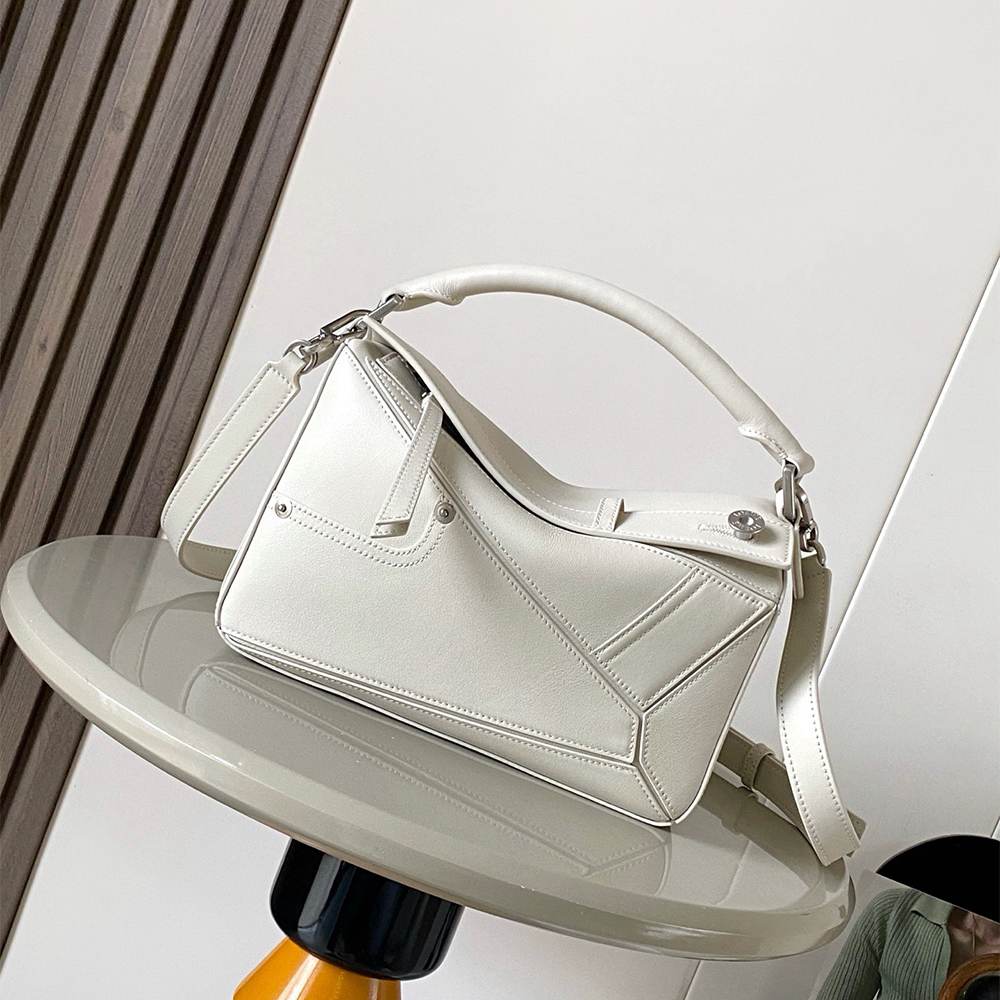 L0ew* Panta small Puzzle bag in shiny calfskin(HIGH-END GRADE)