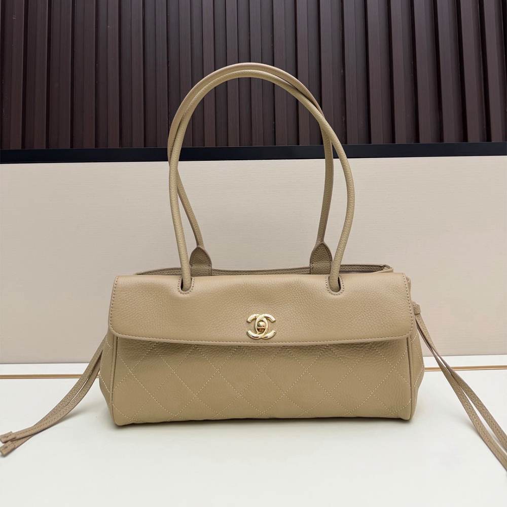 Ch**el Small Shopping Bag(HIGH-END GRADE)