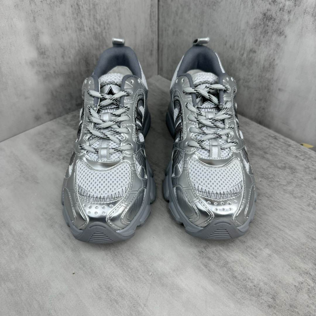 D10r Chrono Sneaker