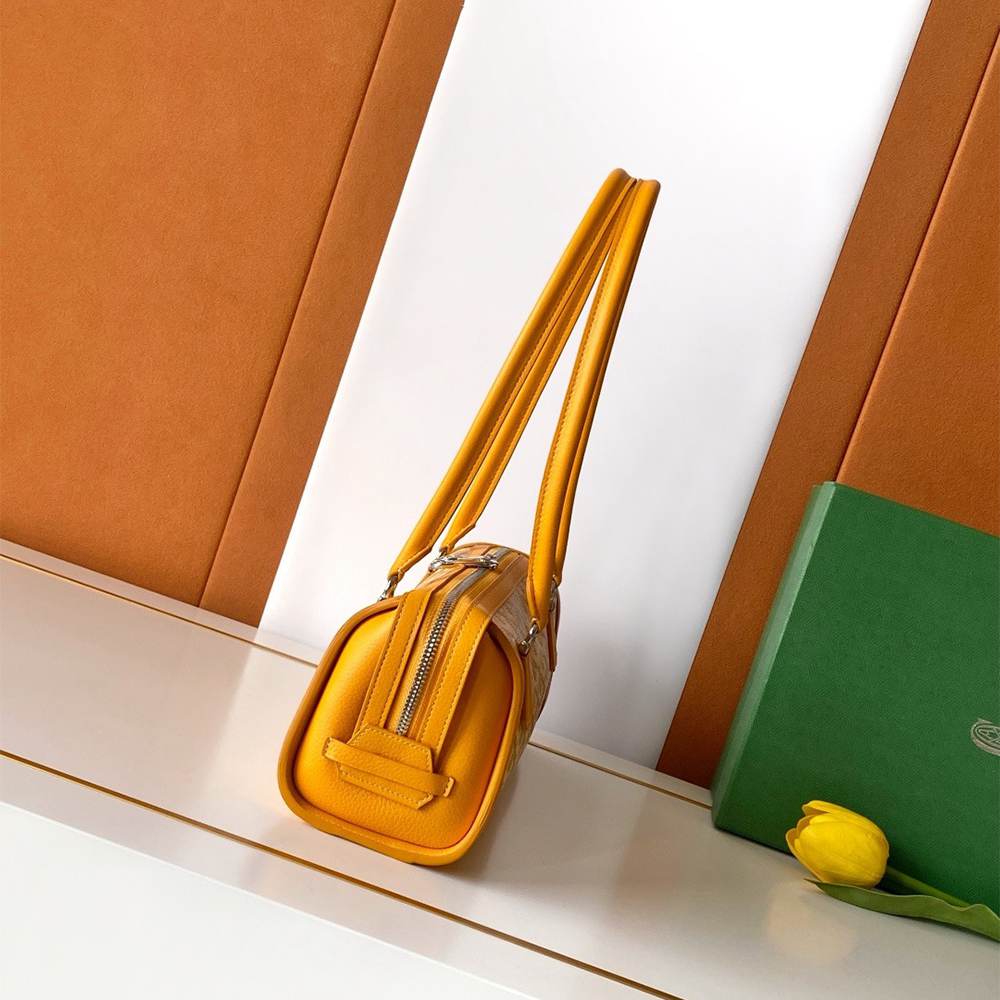 G09ard Bonbonnière bag