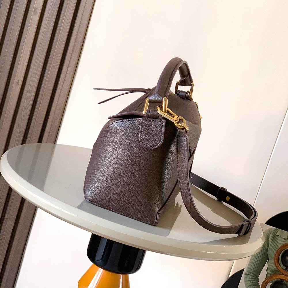 L0ew* Small Puzzle Edge bag in soft grained calfskin(HIGH-END GRADE)
