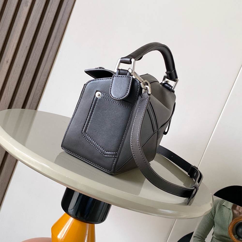 L0ew* Panta small Puzzle bag in shiny calfskin(HIGH-END GRADE)