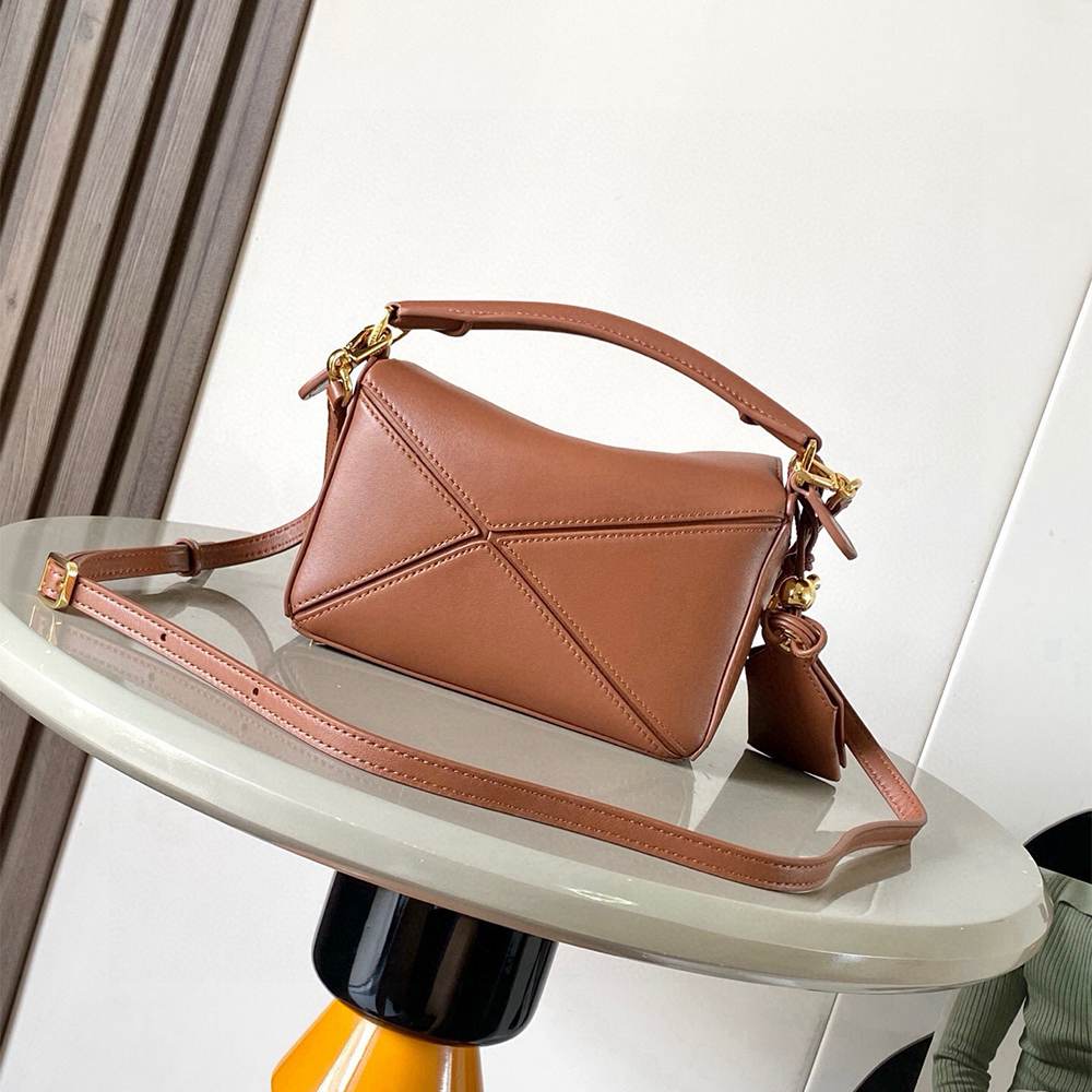 L0ew* Mini Featherlight Puzzle bag in nappa lambskin(HIGH-END GRADE)