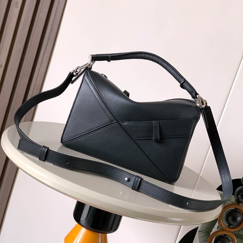 L0ew* Panta small Puzzle bag in shiny calfskin(HIGH-END GRADE)