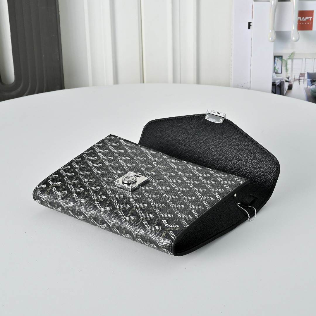 G09ard Chypre Wallet-Pouch