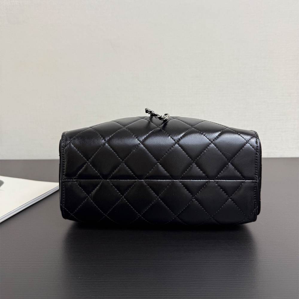 Ch**el 25 Mini Handbag(HIGH-END GRADE)