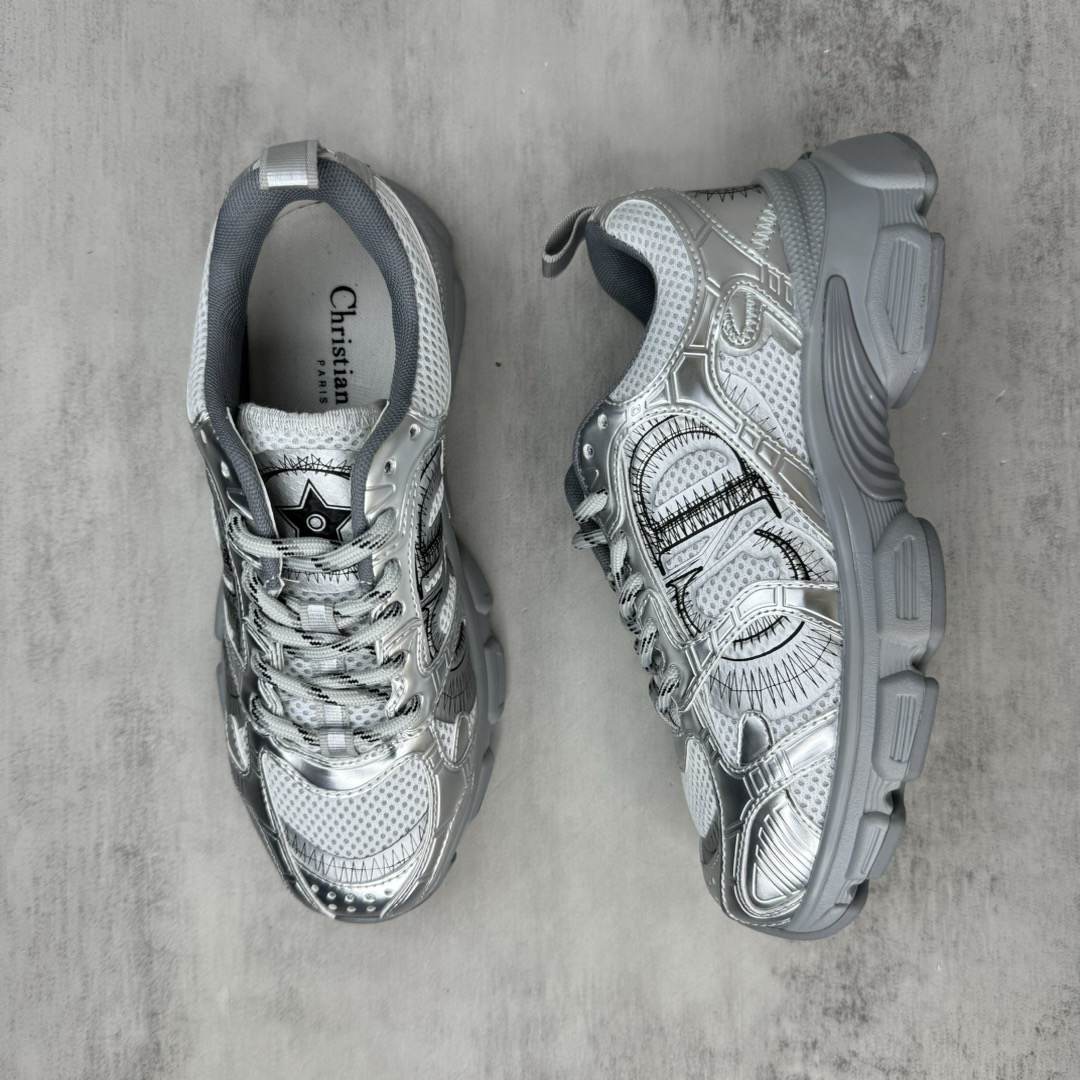 D10r Chrono Sneaker