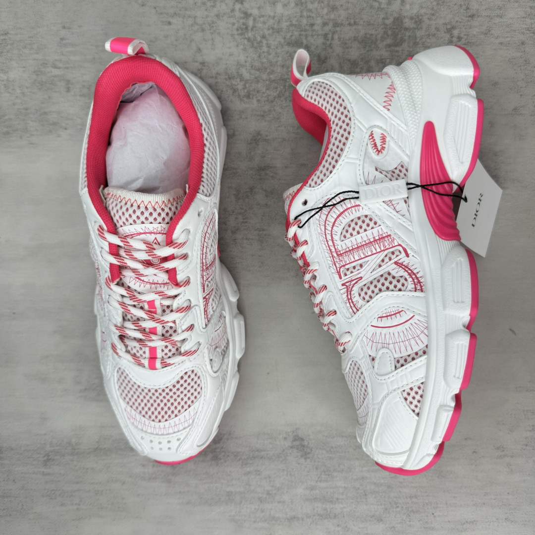 D10r Chrono Sneaker