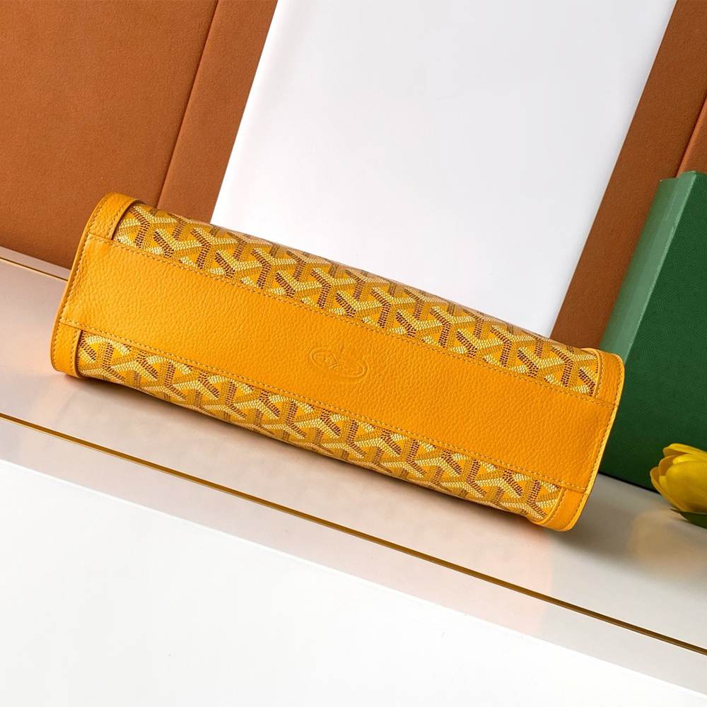 G09ard Bonbonnière bag