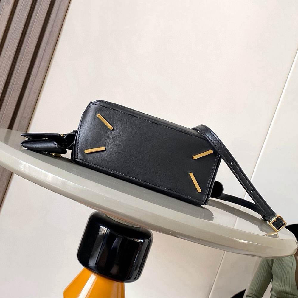 L0ew* Mini Featherlight Puzzle bag in nappa lambskin(HIGH-END GRADE)