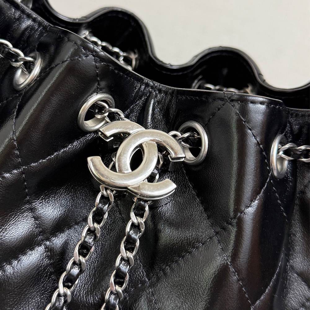 Ch**el 25 Mini Handbag(HIGH-END GRADE)