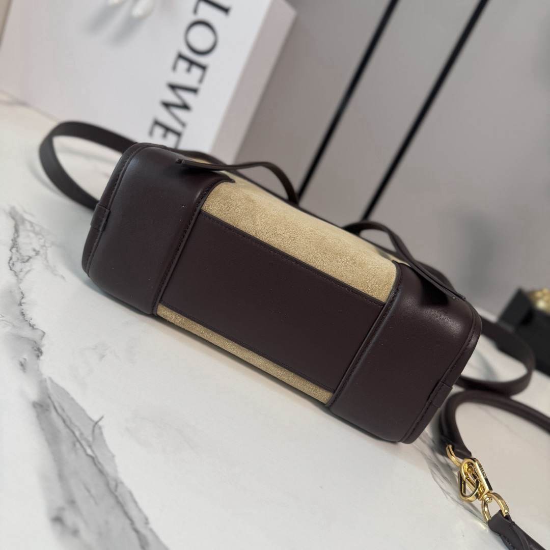 L0ew* Small Amazona 180 bag in soft calfskin(HIGH-END GRADE)