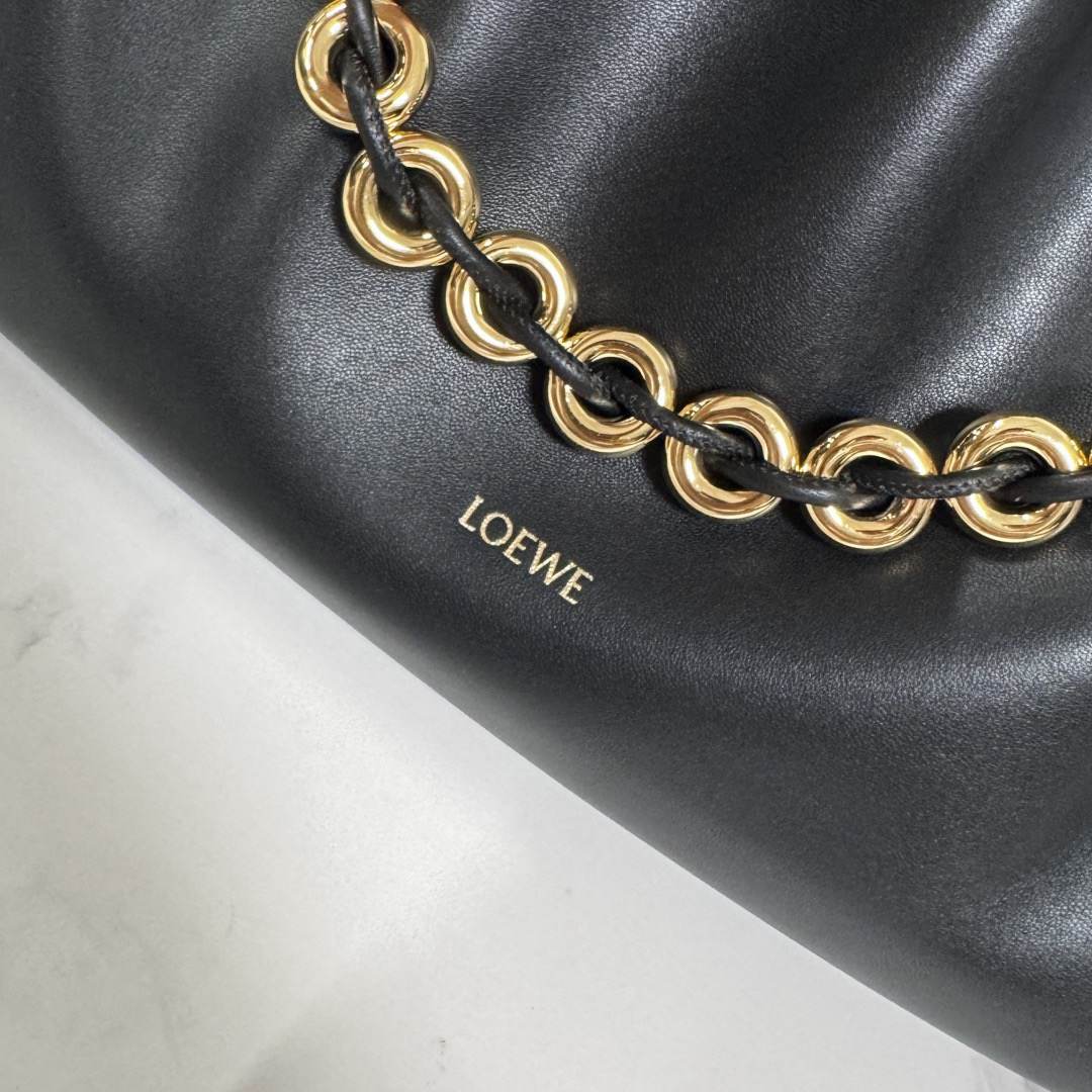 L0ew* Large Flamenco purse in mellow nappa lambskin(HIGH-END GRADE)