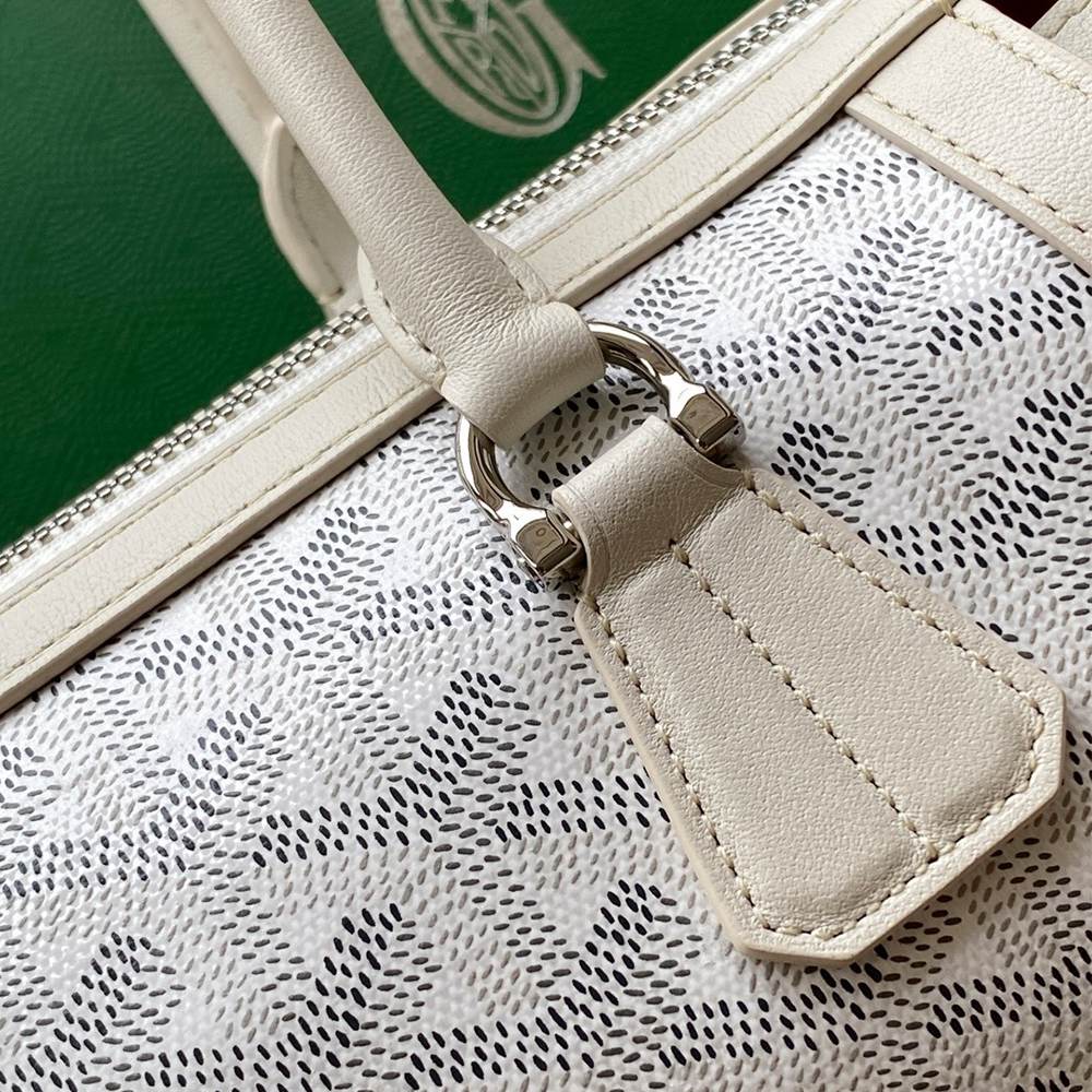 G09ard Bonbonnière bag