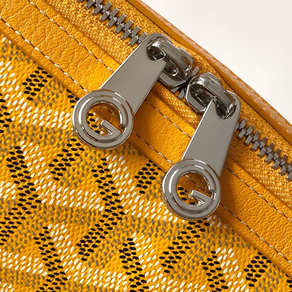 G09ard Bonbonnière bag