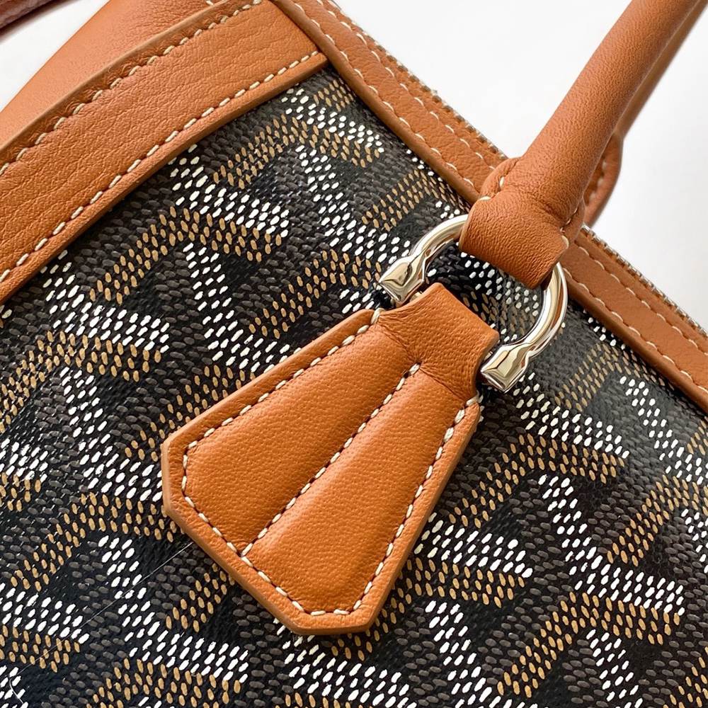 G09ard Bonbonnière bag