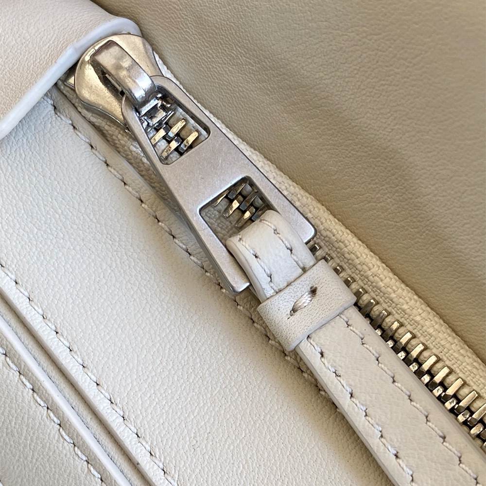L0ew* Panta small Puzzle bag in shiny calfskin(HIGH-END GRADE)