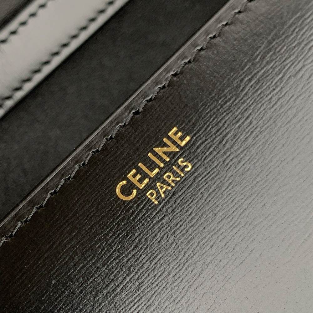 Ce1i*e MEDIUM TRIOMPHE FOLIO IN SHINY CALFSKIN(HIGH-END GRADE)