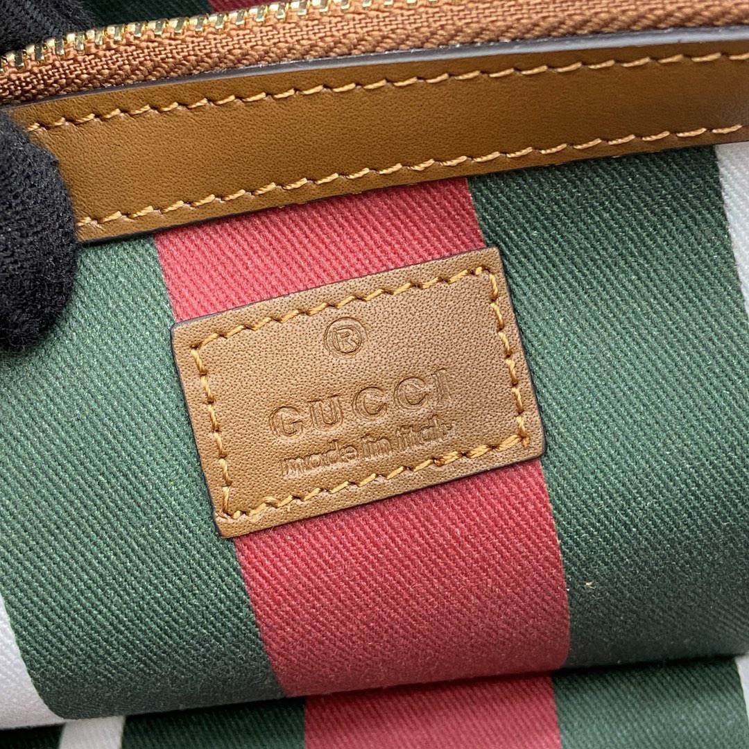 GG Emblem medium tote bag