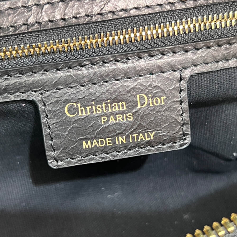 D10r Medium D-Journey Bag in Vintage Smooth Calfskin(high-end grade)