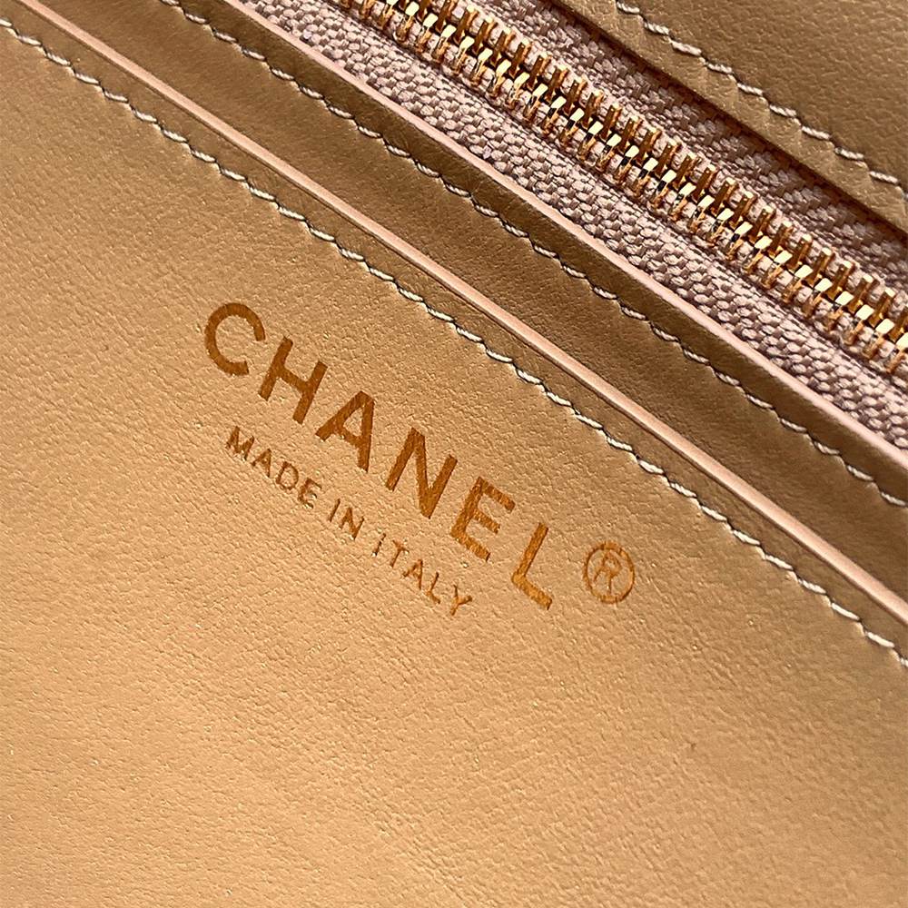 Ch**el Maxi Flapbag(HIGH-END GRADE)